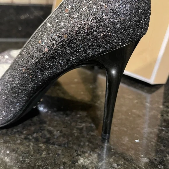 Michael Kors Sparkling Silver Claire Gunmetal Heels Pumps - Picture 6 of 8